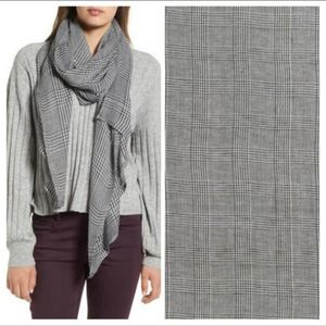 NWT Leith Grey Plaid Oblong Scarf